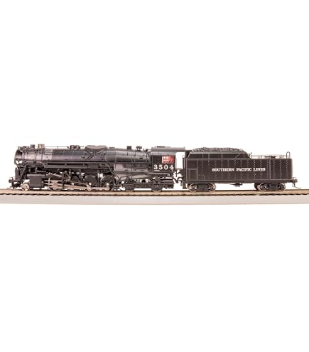 Amazon.com: Broadway Limited 7696 RF-16 Sharknose A/B, NYC 3805